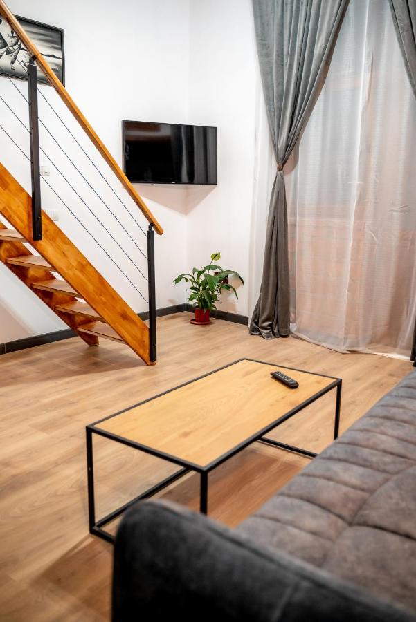 Marco'S Studio Fagaras Ngoại thất bức ảnh