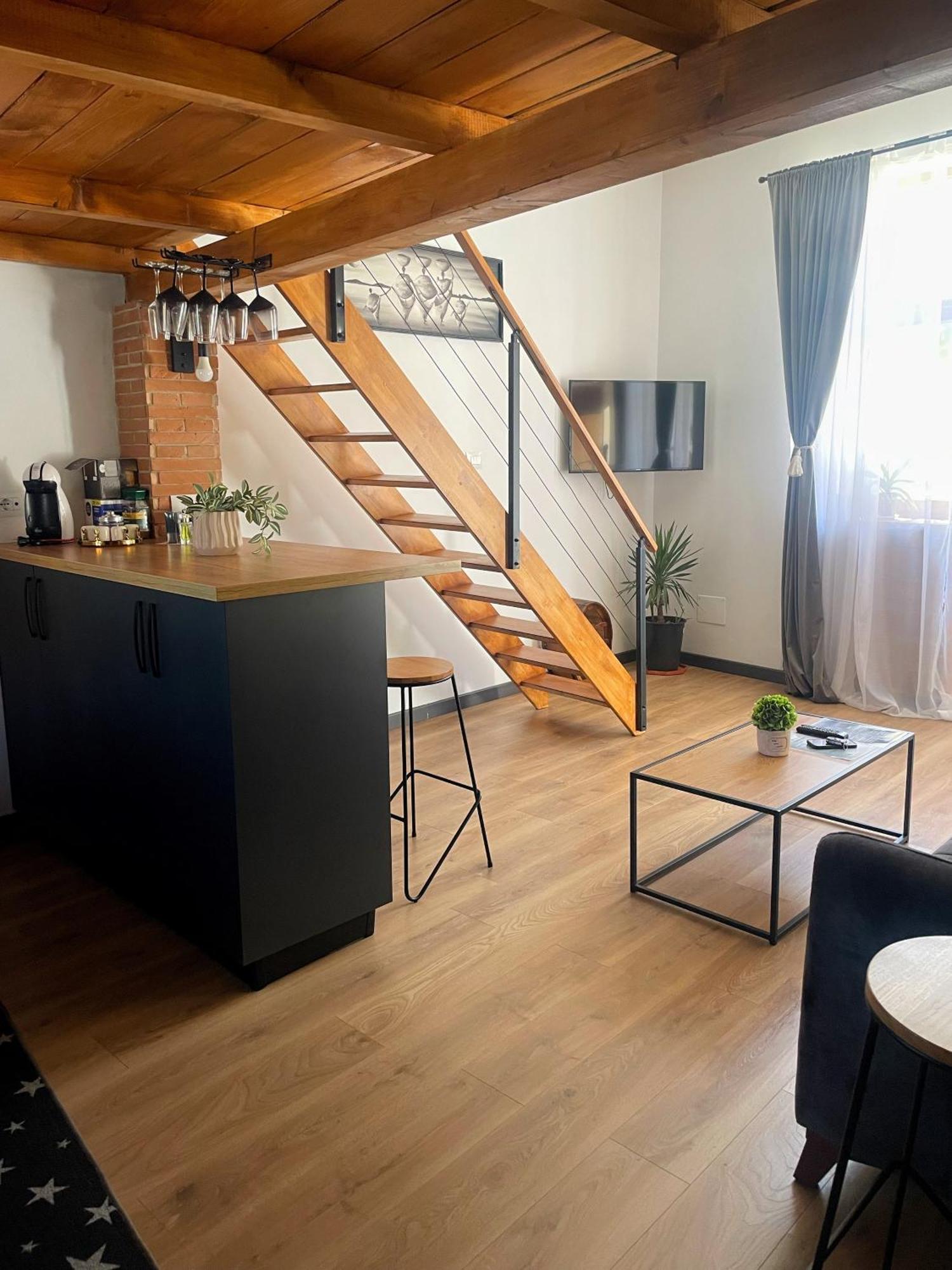 Marco'S Studio Fagaras Ngoại thất bức ảnh
